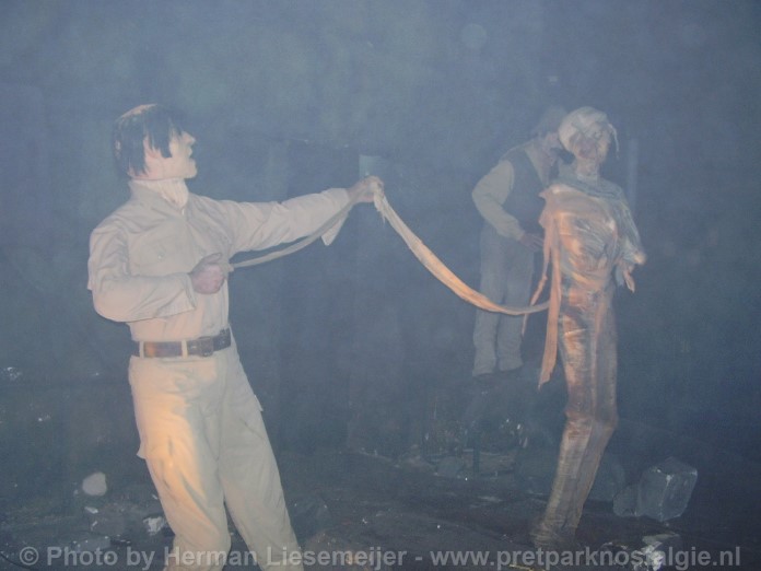 Gardaland - La Valle dei Re