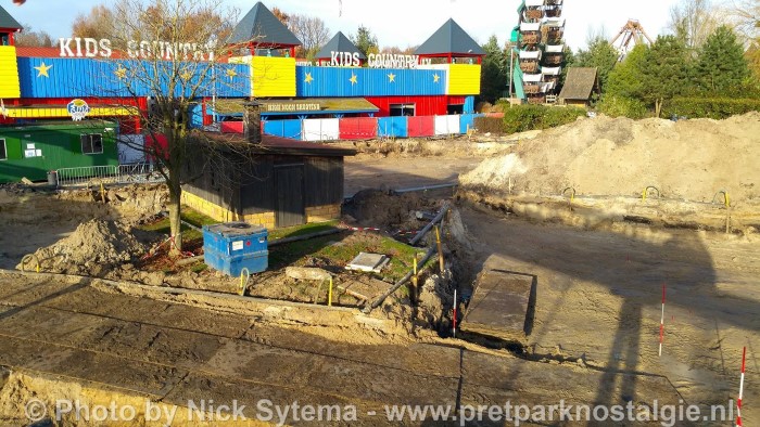 Bouw nieuwe achtbaan Gold Rush in Attractiepark Slagharen