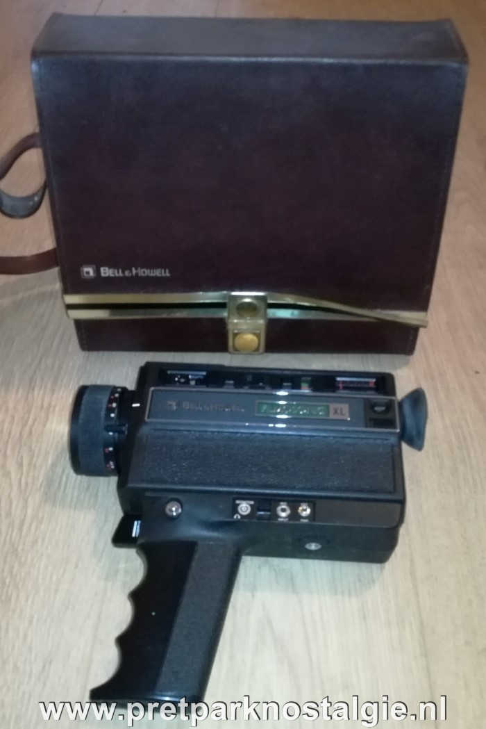 Filmverbod Attracties - Oude Super 8-camera uit de jaren 70