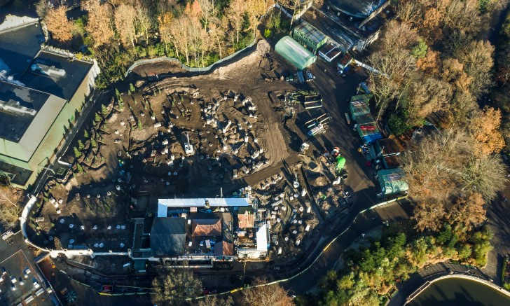 Dronebeeld bouwplaats Max & Moritz Efteling